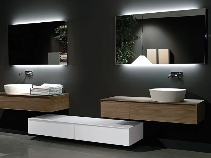 Esempio d’illuminazione bagno dal design moderno