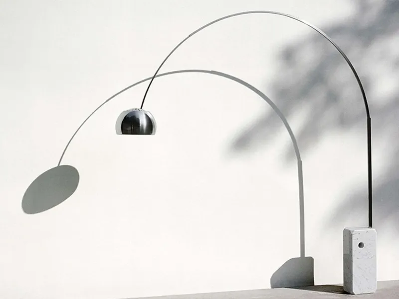 Lampada Arco Led di Flos