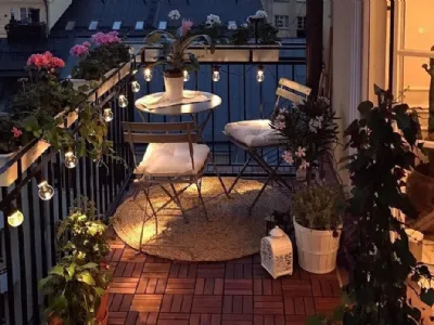 Tavolino e sedie, un must per il balcone