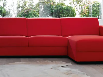 Arredare in rosso: arte, amore, passione