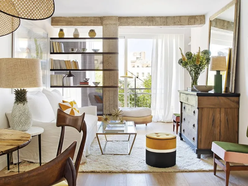 Arredamento moderno mix style con arte povera in zona giorno