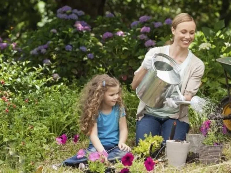 Attrezzi per giardinaggio