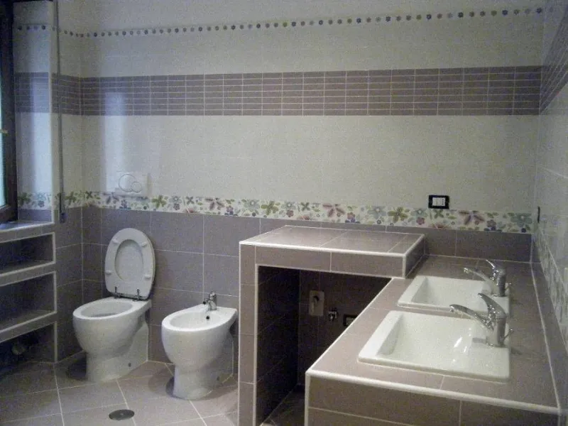 Rivestimento bagno Versace collezione Venere