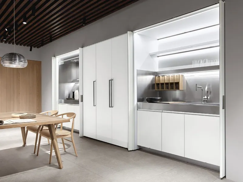 La cucina a scomparsa New Pocket Doors System di Arclinea