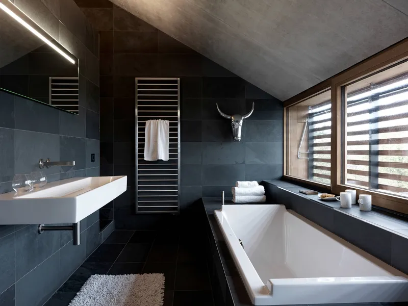 Il bagno moderno in mansarda