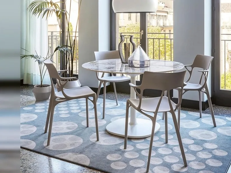 Polipropilene riciclato al 100% per la sedia A.I. by Kartell