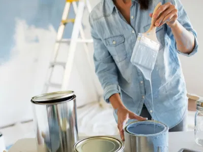 Come pitturare le pareti: scegliere il colore