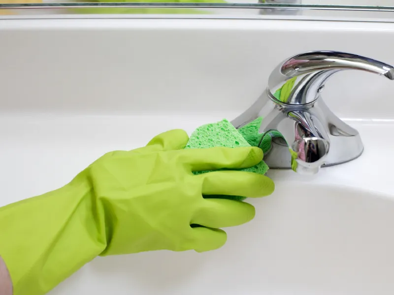 pulire il bagno