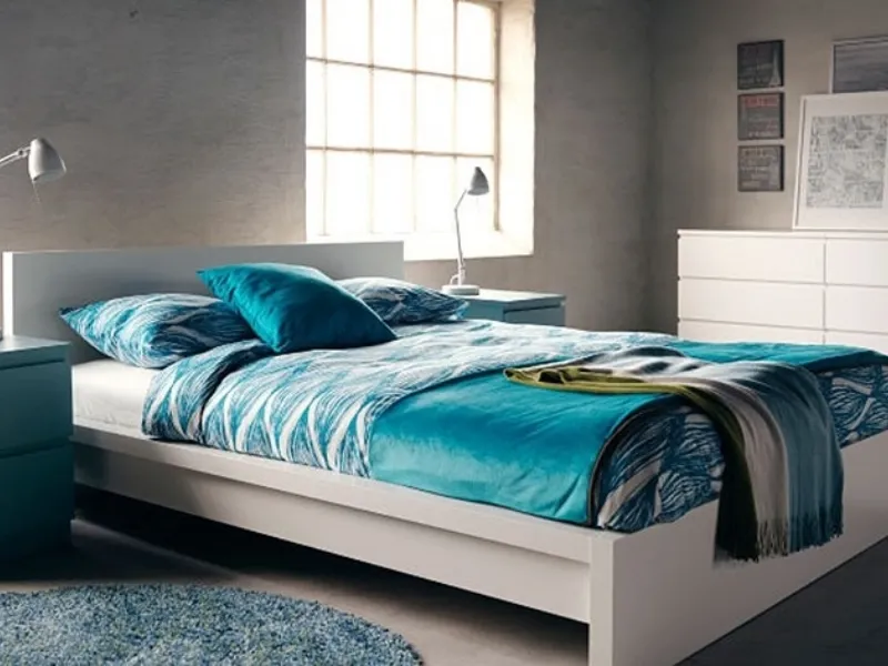 Comodino turchese Malm © Ikea
