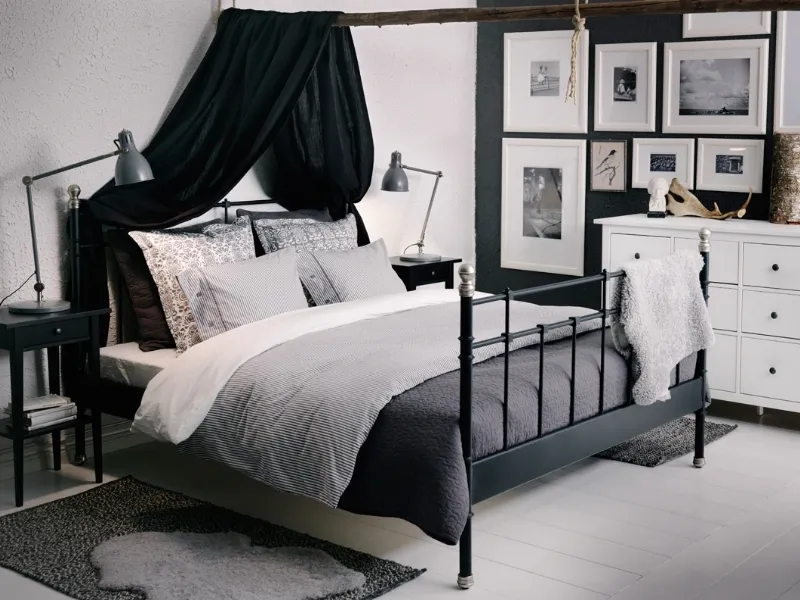 Comò e comodini Ikea