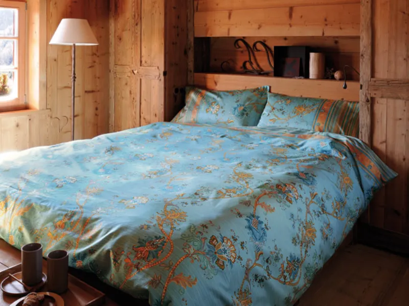 letto con biancheria bassetti