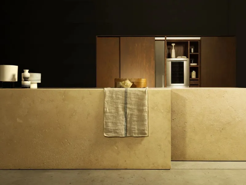 Petra di TM Italia, cucina a scomparsa con isola