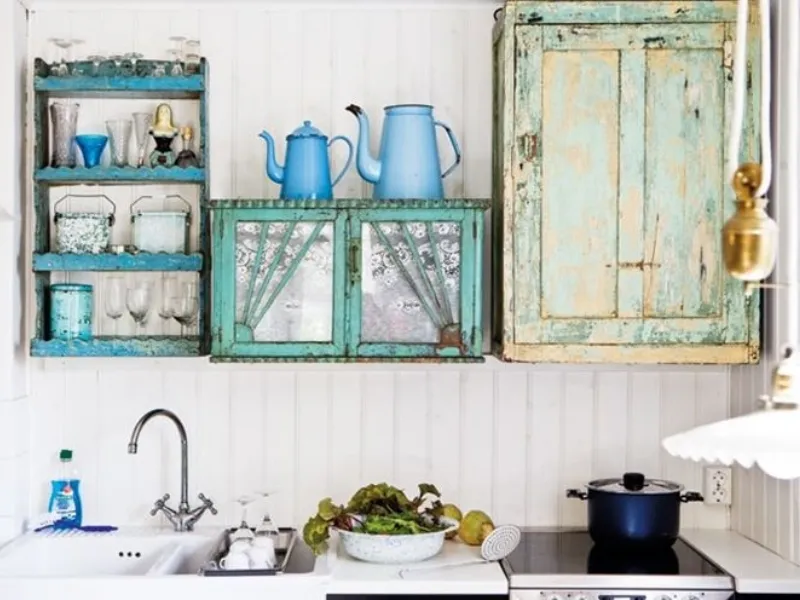 credenza e pensili shabby chic