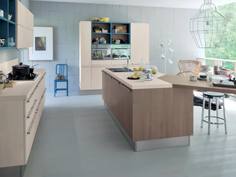 Cucina con isola centrale Veneta cucine Ethica