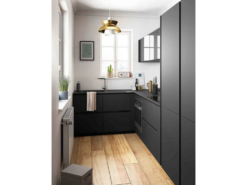 Cucina ad angolo di piccole dimensioni