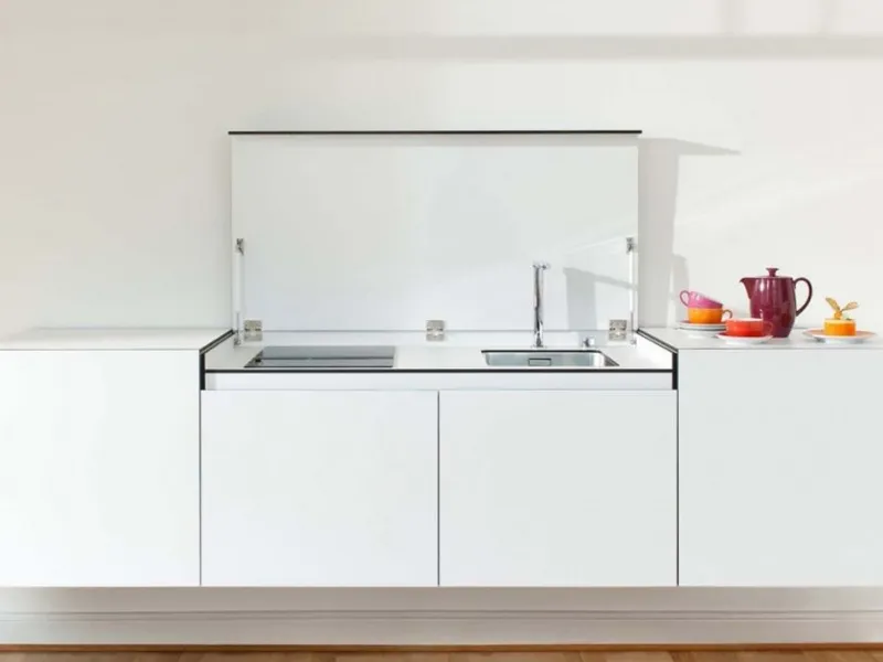 Mini cucina sospesa Slimline di Miniki 