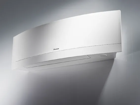 Daikin Emura: uno split di design