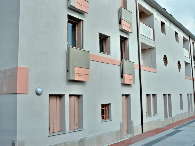 edificio in centro storico