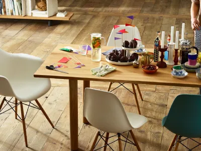Vitra Eames Chair