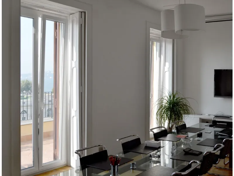 Installazione serramento vasistas