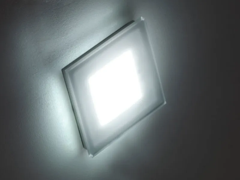 apparecchio a led