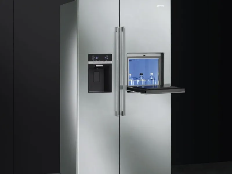 Smeg SBS63XEDH con home bar e dispenser di acqua e ghiaccio