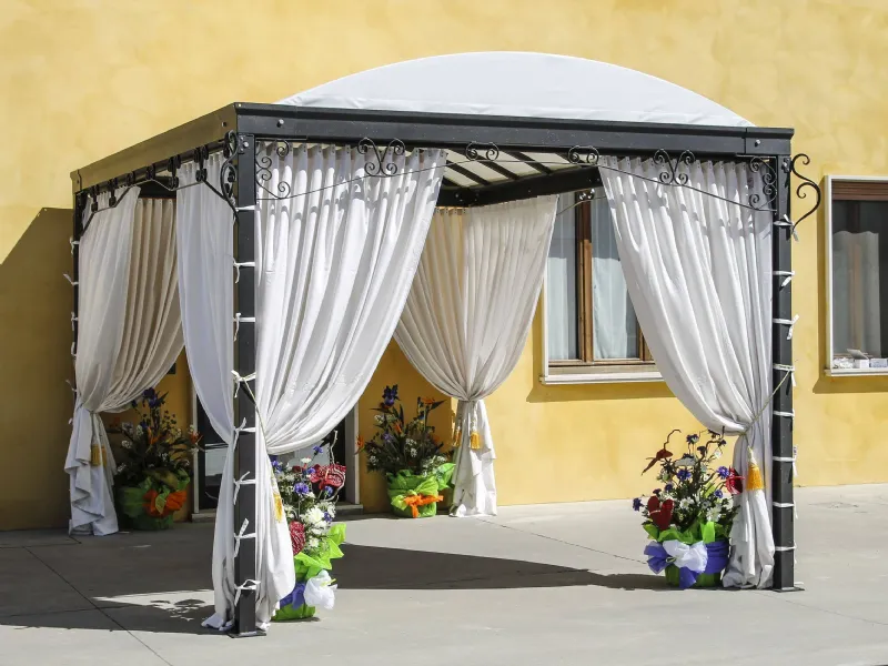 Gazebo in ferro zincato