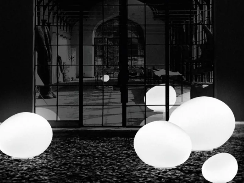 Uova luminose