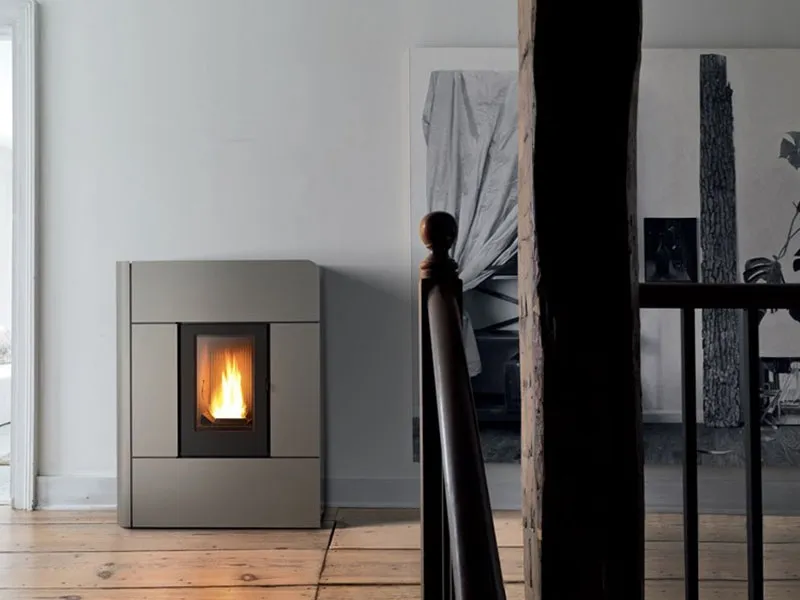 Stufa a pellet Raam di MCZ da 7,5 kW