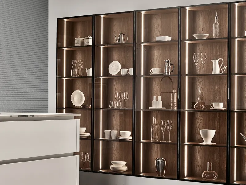 Le colonne contemporanee del sistema Sunset di Veneta Cucine