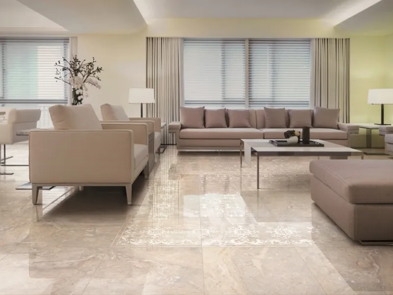 Pavimenti in marmo bianco