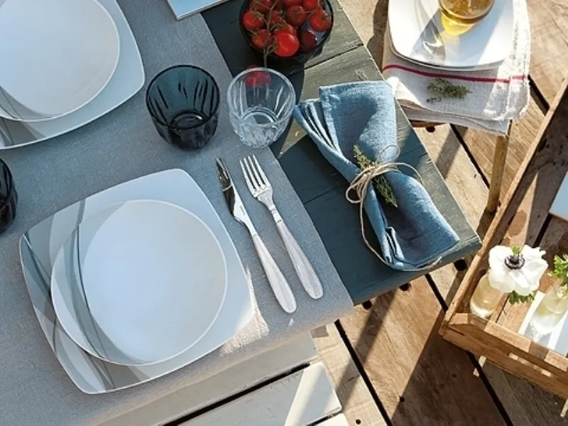 Idee per decorare la tavola Guizzini Acqua