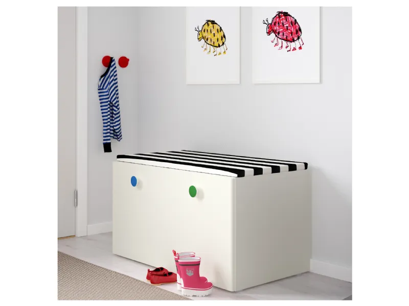 Ikea mobili bambini Stuva