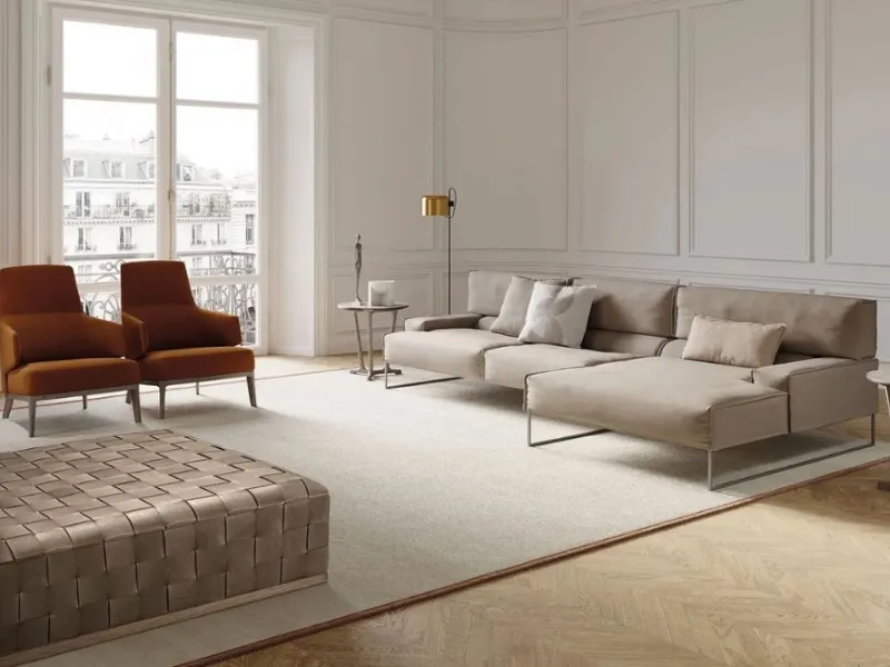 Pouf imbottito quadrato in pelle Jonas di Frigerio
