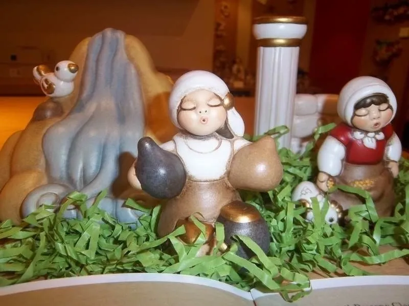personaggi presepe thun