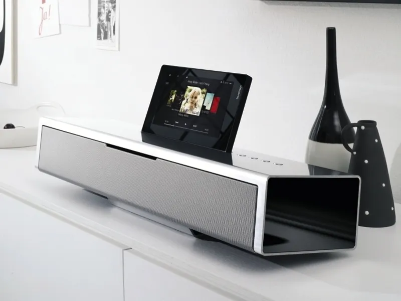 Un moderno impianto stereo Hi-Fi bose