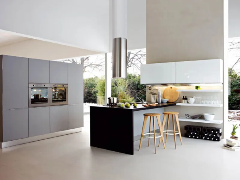 attrezzi appesi cucina