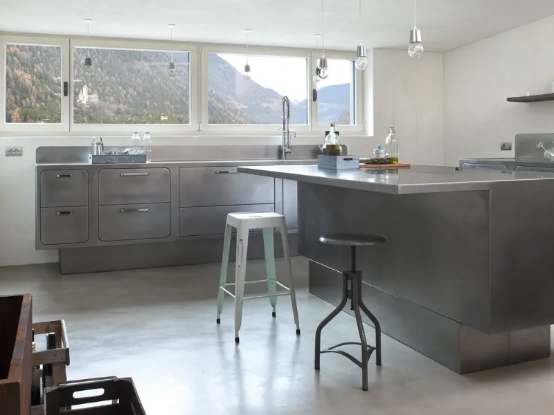 Isola per cucina acciaio