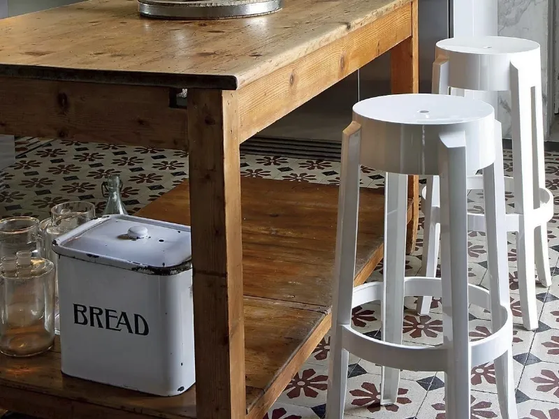 Sgabelli Kartell