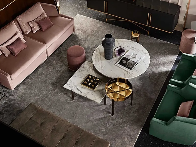 Living con colori a contrasto proposto da Gallotti e Radice