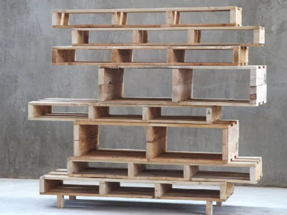Libreria in pallet di design