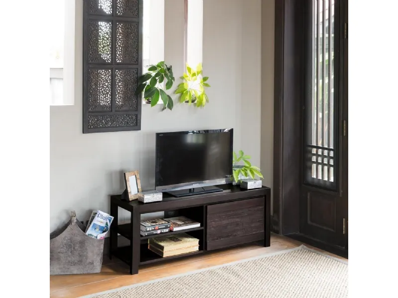 Porta tv Java di Maison du Monde. Lunghezza 130 centimetri