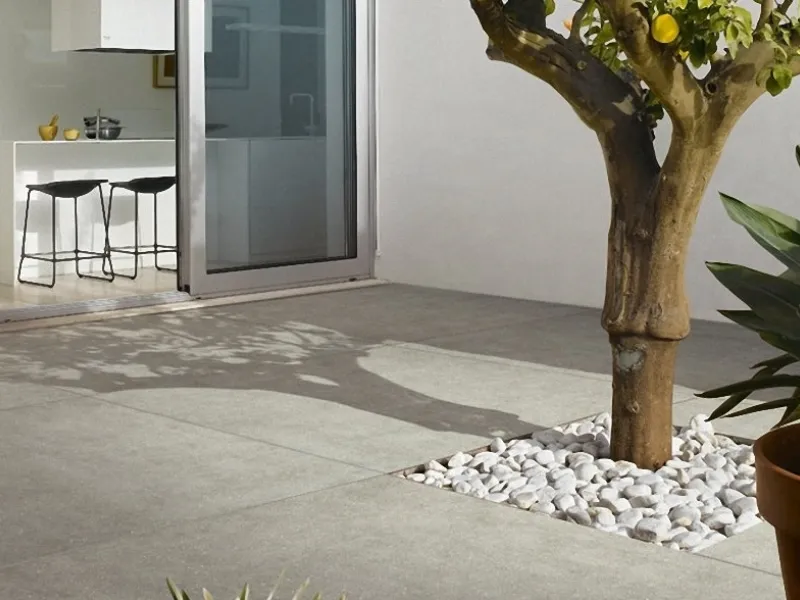 Esempio vialetto di accesso con pavimentazione esterni
