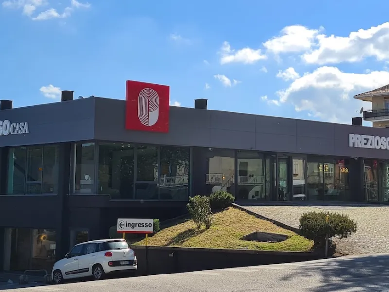 Store Prezioso Casa di Avellino, esterni