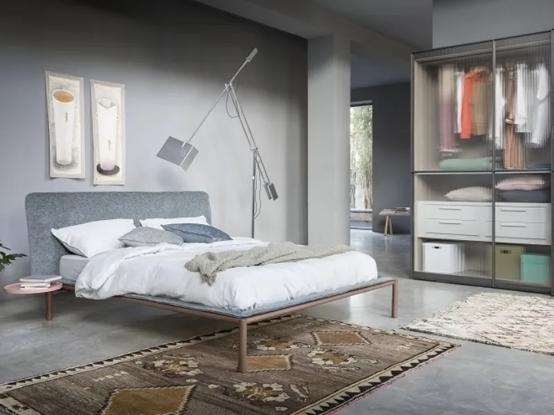 Come abbinare il letto matrimoniale agli arredi della camera