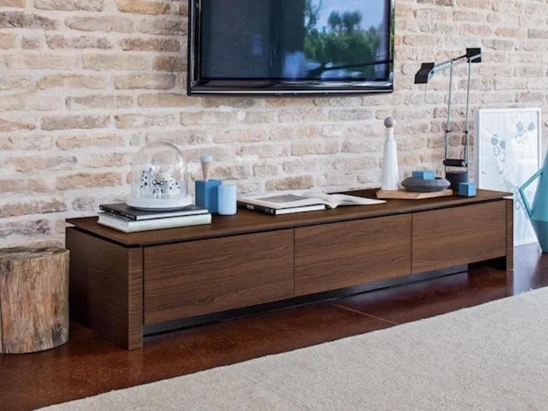 Madia in legno