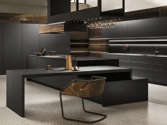 Il nero esalta la lineare semplicità della cucina Jay by Snaidero
