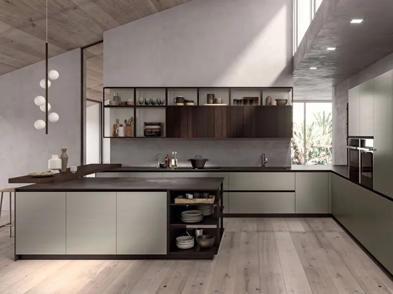 Area 22 Job di Diesse Cucine. Cucina con isola e tavolo in sospensione