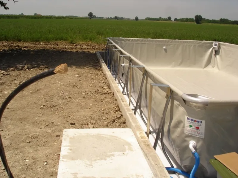 piscina puori terra