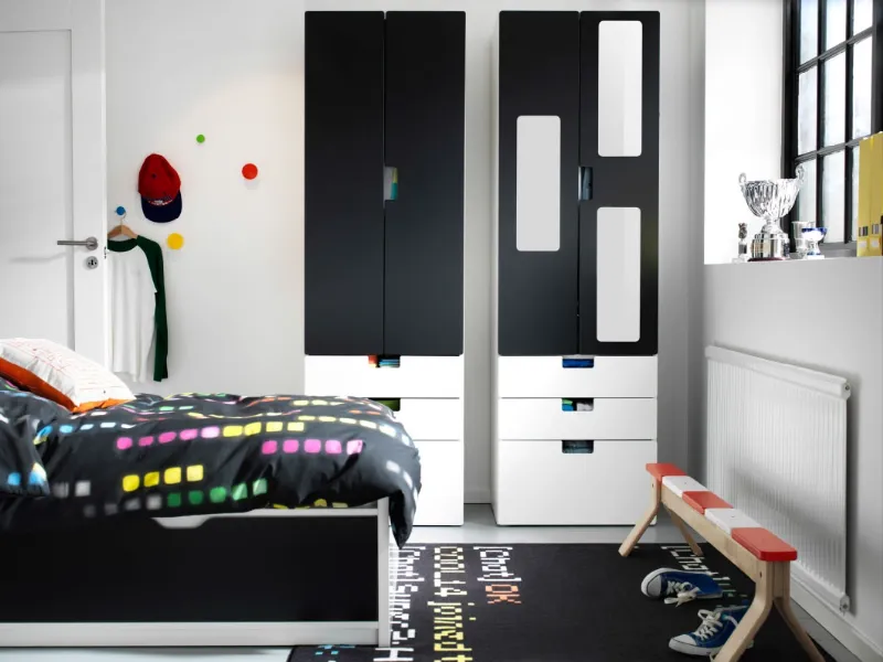cameretta con letto singolo con contenitore Flaxa